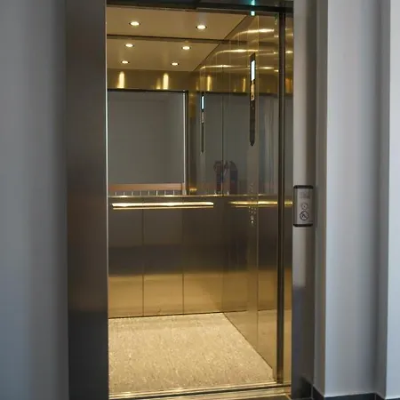 Achterbrise Mit Kamin *