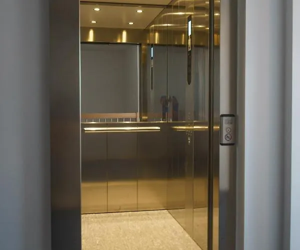 Achterbrise Mit Kamin *