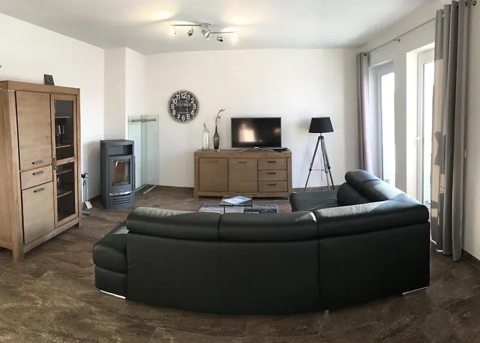 Achterbrise Mit Kamin * ツィノヴィッツ